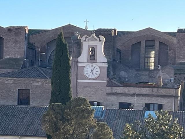 Camera X2 Con Splendida Vista Sulle Terme Di Diocleziano E Sul Chiostro Di Michelangelo Ρώμη Εξωτερικό φωτογραφία