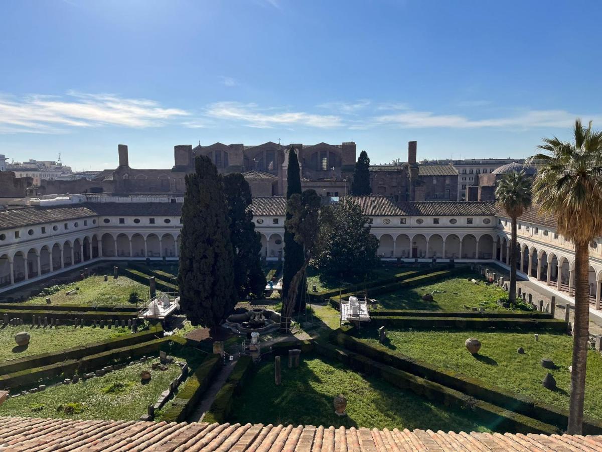 Camera X2 Con Splendida Vista Sulle Terme Di Diocleziano E Sul Chiostro Di Michelangelo Ρώμη Εξωτερικό φωτογραφία